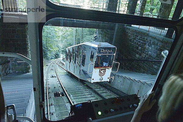 Kabinenbahn Diana  Karlsbad  Tschechien  Europa