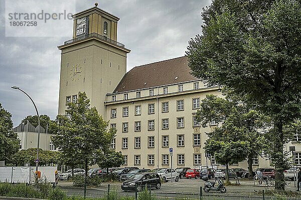 Rathaus Tempelhof  Tempelhofer Damm  Tempelhof  Berlin  Deutschland  Europa