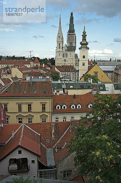 Blick von der Oberstadt nach Osten  Zagreb  Kroatien  Europa