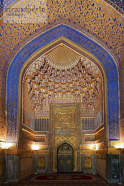 Altar  Tilya-Kori-Madrasa  Platz Registan  Samarkand  Usbekistan  Asien