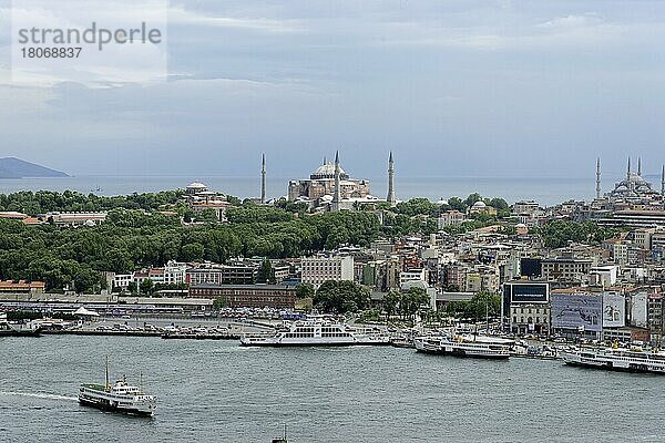 Ausblick vom Galataturm  Istanbul  europäischer Teil  Türkei  Asien