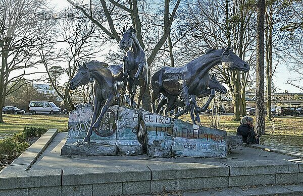 Denkmal ´Der Wind der Freiheit´  Clayallee  Dahlem  Berlin  Deutschland  Europa
