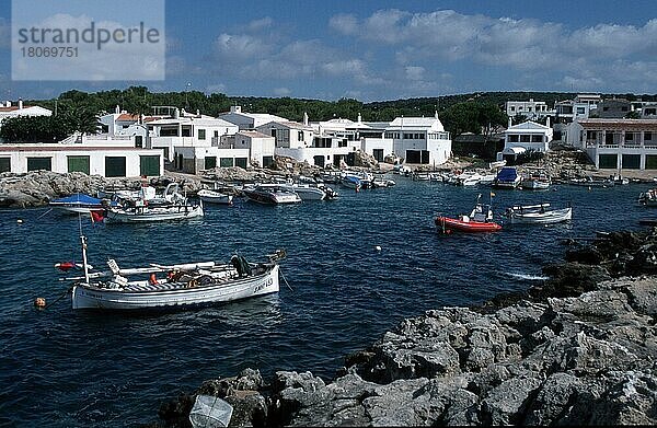 Fishing Harbour  Biniancolla  Menorca  Balearic Islands  Spain  Fischerhafen  Balearen  Spanien  Europa  Querformat  horizontal  Europa