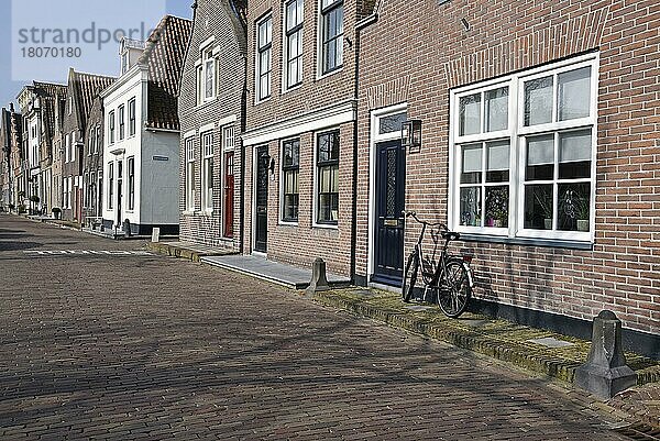 Altstadt  Holland  Wohnhäuser  Fahrrad  Edam  Nordholland  Niederlande  Europa
