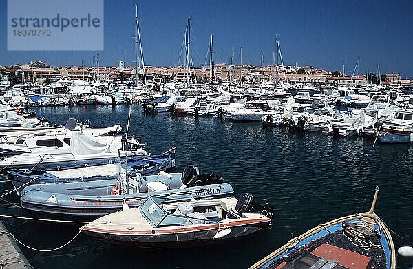 Harbour  Palau  Sardinia  Italy  Hafen von Palau  Sardinien  Italien  Europa  Querformat  horizontal  Europa