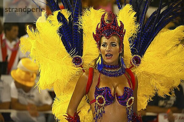 Tänzerin  Gualeguaychu Karneval  Gualeguaychu  Provinz Entre Rios  Argentinien  Südamerika