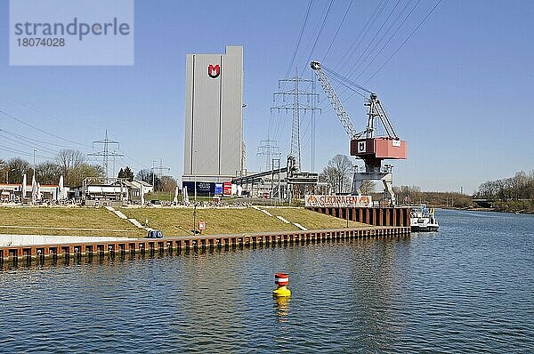 Stadthafen  Hafen  Strand  Rhein-Herne-Kanal  Recklinghausen  Nordrhein-Westfalen  Deutschland  Europa