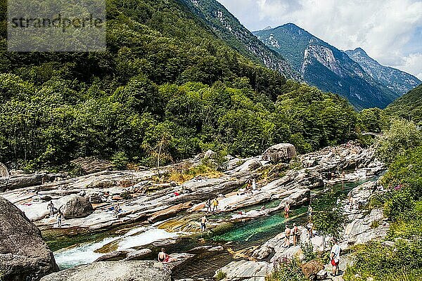 Baden im Verzascatal  Tessin  Schweiz  Verzascatal  Tessin  Schweiz  Europa