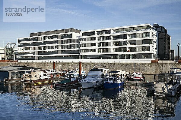 Penthouse  Marina  Rheinauhafen  Köln  Nordrhein-Westfalen  Deutschland  Europa