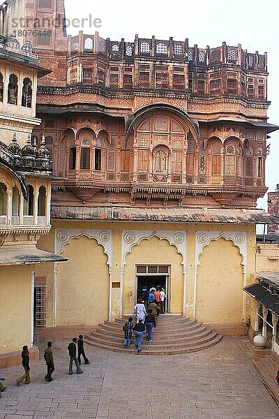 Geschnitzte Fassade  Festung Mehrangarh  Jodhpur  Rajasthan  Indien  Asien