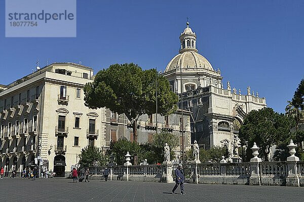 Chiesa della Badia di Sant'Agata  Piazza Duomo  Catania  Sizilien  Italien  Europa