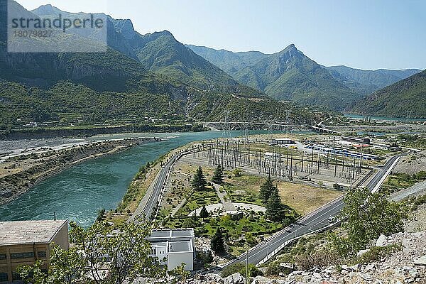 Wasserkraftwerk  Fluss Drin  Koman  Albanien  Europa