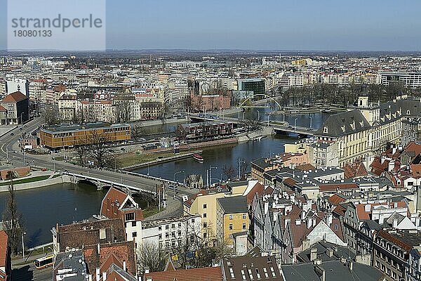 Überblick  Fluss Oder  Altstadt  Breslau  Niederschlesien  Polen  Europa