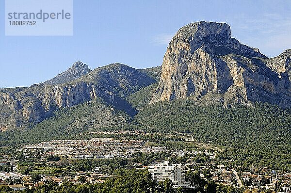 Übersicht  Europa  Wohnsiedlung  Berg Ponoig  Ponoig  Berg  Polop  Costa Blanca  Provinz Alicante  Spanien  Europa