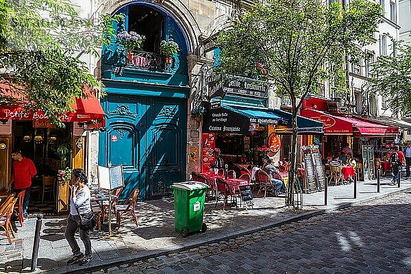 Straßen von Paris  Strassencafe  Restaurant  Trattoria  Frankreich  Europa