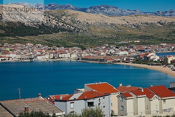 Pag Stadt  Insel  Sandstrand  Norddalmatien  Kroatien  Europa