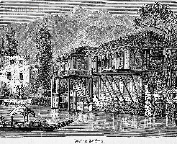 Kaschmir  Dorfansicht  Pfahlbau  Fluss  Boot  Gebäude  vornehm  Balkon  Holzbalken  Baum  Menschen  Himalaya  historische Illustration 1885  19. Jahrhundert  Mittelasien