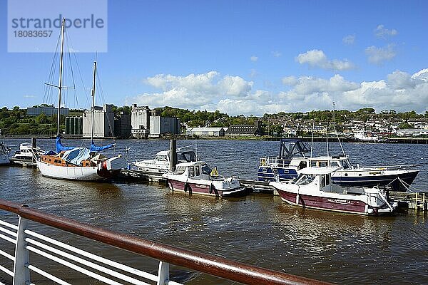 Boote  Fluss Suir  Waterford  Irland  Europa