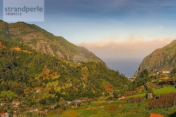 Sao-Vicente-Tal  Madeira  Portugal  Europa