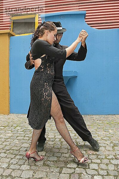 Tangotänzer  Paar  El Caminito  La Boca Viertel  Buenos Aires  Argentinien  Südamerika