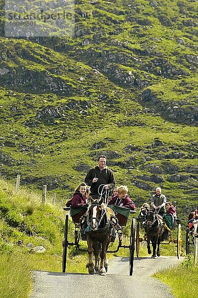 Pass  Passstrasse  Gebirgspass  Jaunting Cars  Macgillycuddy's Reeks