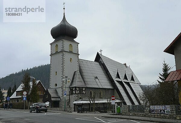 Kirche zur hl. Jungfrau Maria  Karpacz  Niederschlesien  Polen  Europa