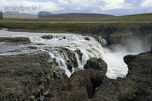 Wasserfall  Gygjarfoss  Hochland  Island  Europa