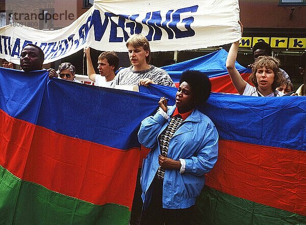 Bonn. Studenten gegen Apartheid und für Freiheit in Namibia und Südafrika 7. 5. 1988