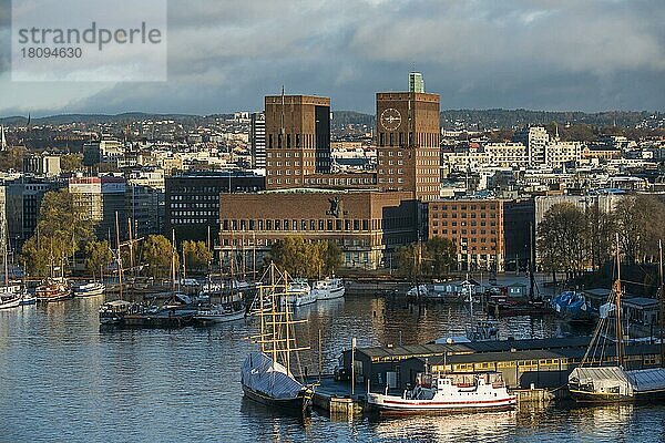 Rathaus  Oslo  Norwegen  Europa