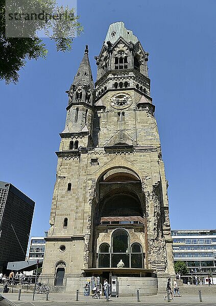 Kaiser-Wilhelm-Gedächtniskirche  Breitscheidplatz  Charlottenburg  Berlin  Deutschland  Europa