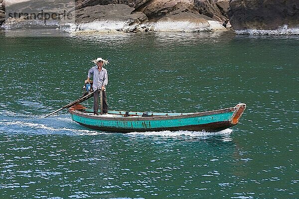 Fischer  Fischerboot  Cang An  Insel Phu Quoc  Vietnam  Asien