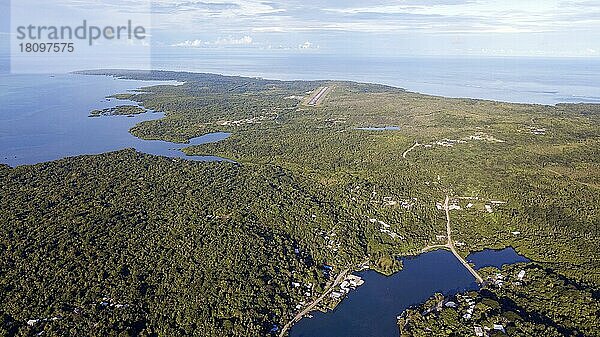 Insel Yap  Drohnenfotografie  Flughafen Yap  Karolineninseln  Föderierte Staaten von Mikronesien  Ozeanien