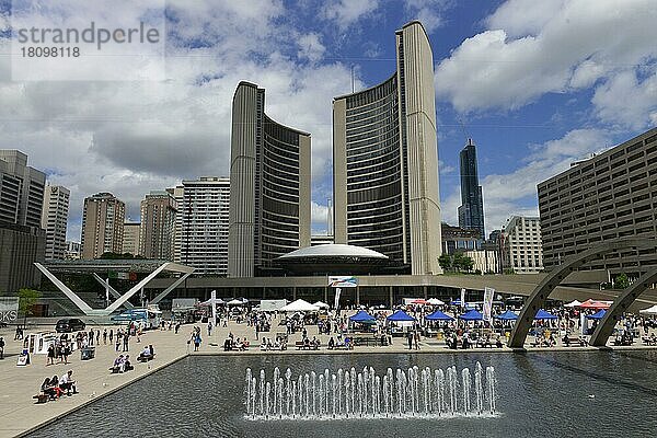 Neues Rathaus  Nathan Phillips Square  Toronto  Ontario  Kanada  Nordamerika