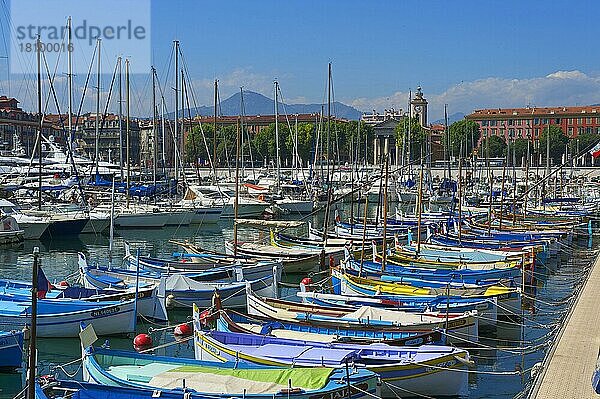 Port Lympia  Quartier du Port  Altstadt  Nizza  Cote d'Azur  Alpes-Maritimes  Provence-Alpes-Cote d'Azur  Frankreich  Europa