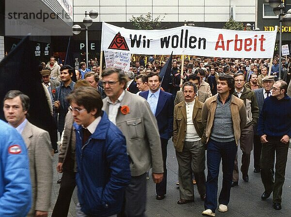Dortmund. DGB-Kundgebung gegen Arbeitsloisgkeit und Sozialbabbau. 1980-Jahre