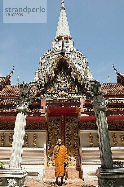 Mönch  Wat Bang Riang  buddhistischer Tempel  Thap Put  Amphoe hap Put  Provinz Phang Nga  Thailand  Südostasien  Asien