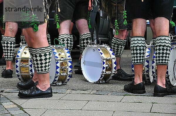 Bayern  Brauchtum  Tracht  Trommler  Trommeln  Beine