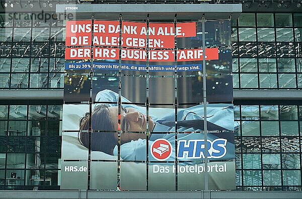 HRS  Werbung  Hauptbahnhof  Mitte  Berlin  Deutschland  Europa