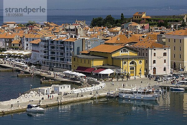 Blick auf Piran  Adria  Slowenien  Europa