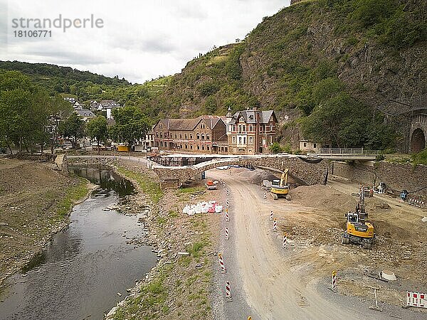 Bauarbeiten nach der Flut im Ahrtal in Altenahr  Rheinland-Pfalz  Deutschland  Europa