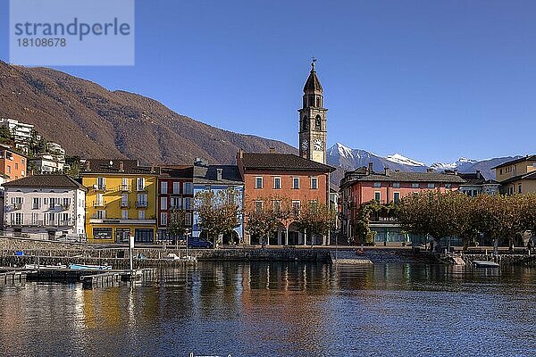 Alter Hafen  Lungolago  Lago Maggiore  Ascona  Ticino  Lungo Lago  Schweiz  Europa