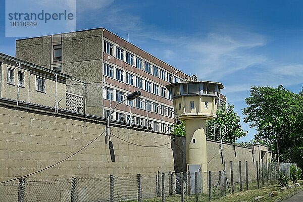 Wachturm  Stasi-Gedenkstätte  Genslerstrasse  Hohenschönhausen  Lichtenberg  Berlin  Deutschland  Europa