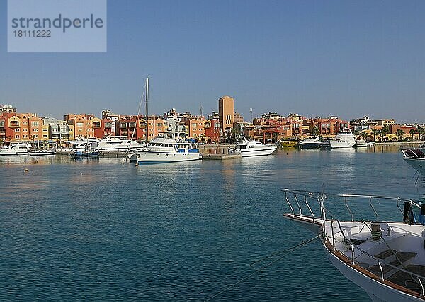 Yachten  Yachthafen  Hurghada  Ägypten  Afrika