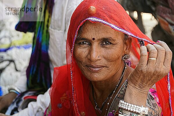 Indische Frau  Portrait  Jaipur  Rajasthan  Indien  Asien
