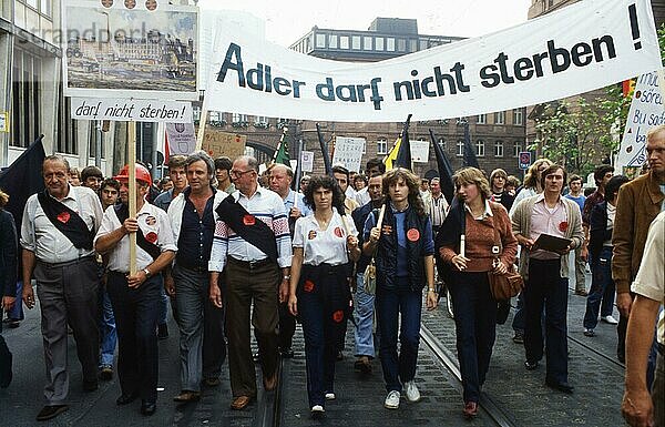 Frankfurt. Adler demonstriert für Arbeitsplätze. 12. 9. 81