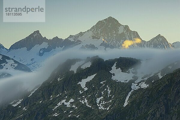 Finsteraarhorn  4274 m  Schweiz  Europa