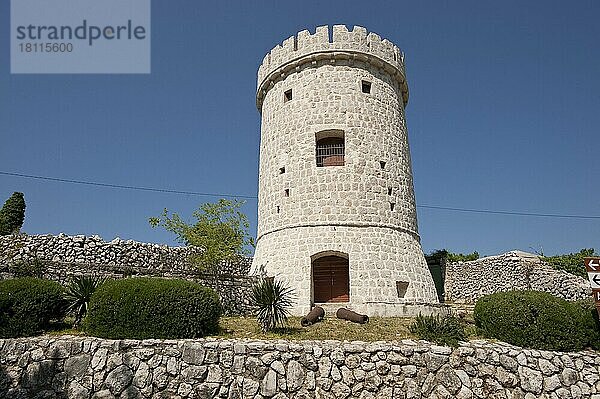 Turm  Cres  Insel Cres  Istrien  Kroatien  Europa