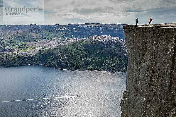 Preikestolen  Lysefjord  Rogaland  Norwegen  Europa