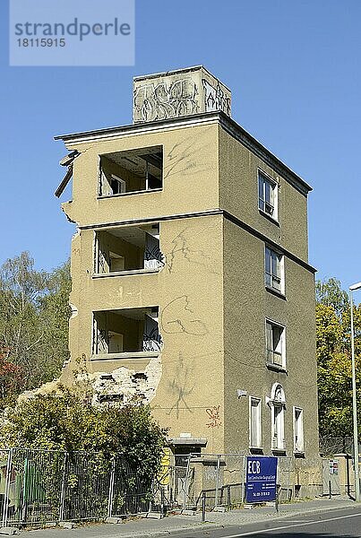 Abrisshaus  Ruschestrasse  Lichtenberg  Berlin  Deutschland  Europa