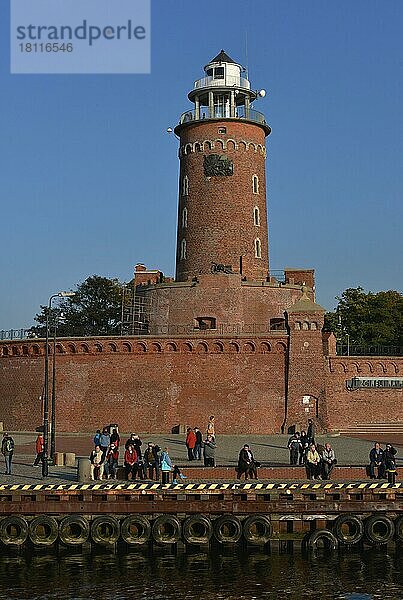 Leuchtturm  Hafen  Kolberg  Polen  Europa